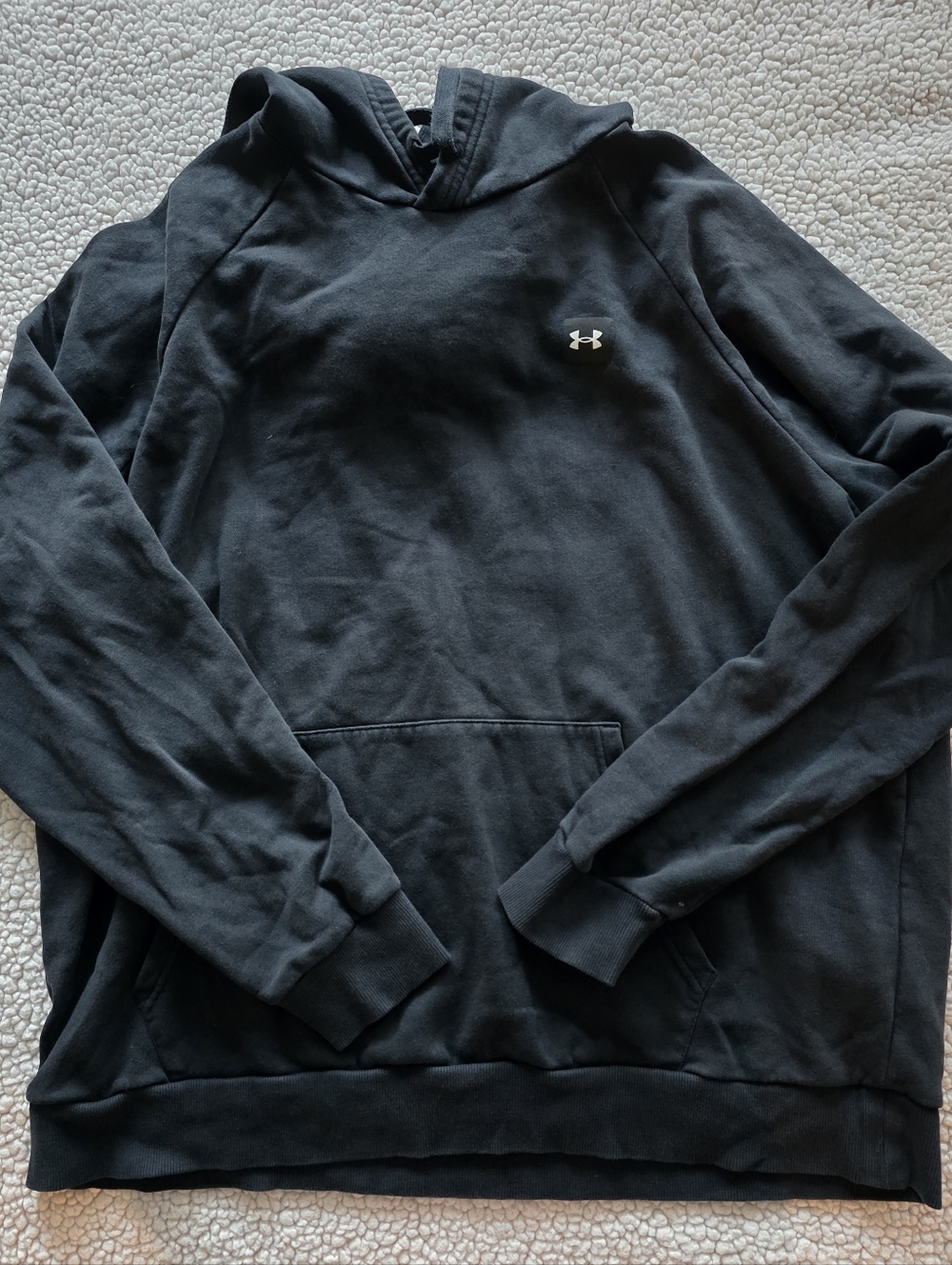 Under Armour Black Sweatshirt